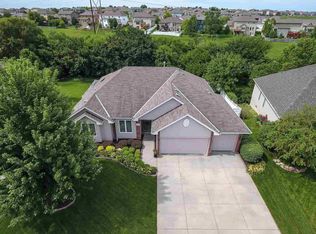 18629 Gertrude St, Omaha, NE 68136