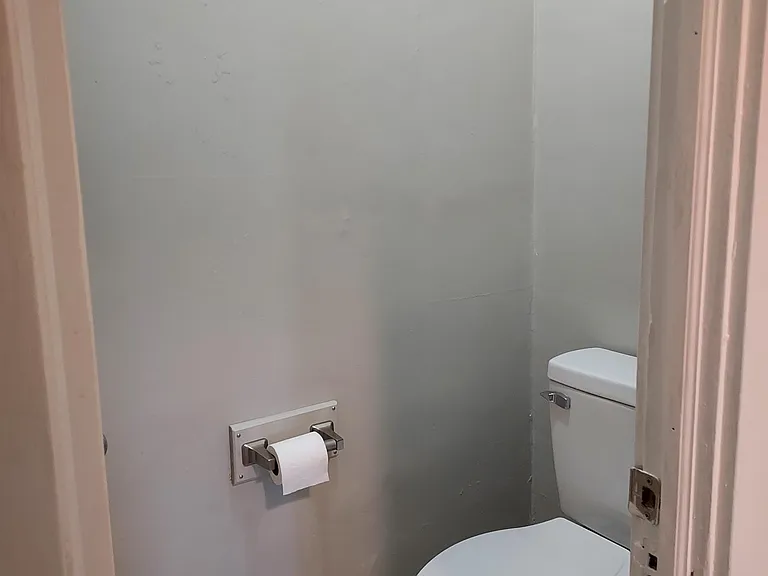 121 Sharpe St #123 — Photo 19