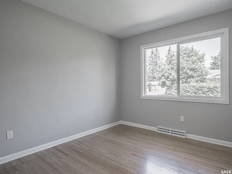2202 Cumberland Ave S #A — Photo 14