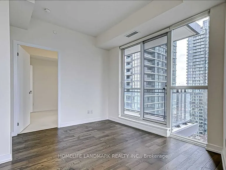 510 Curran Pl #1907 — Photo 10
