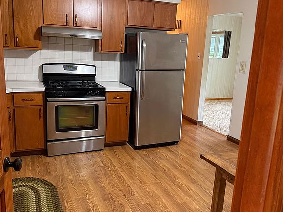 3rd image of 150 Northpark Dr