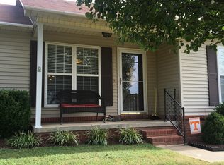1000 Sir James Ave, Dyersburg, TN 38024