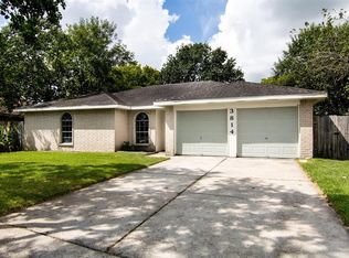 3814 Maplewood Dr, La Porte, TX 77571