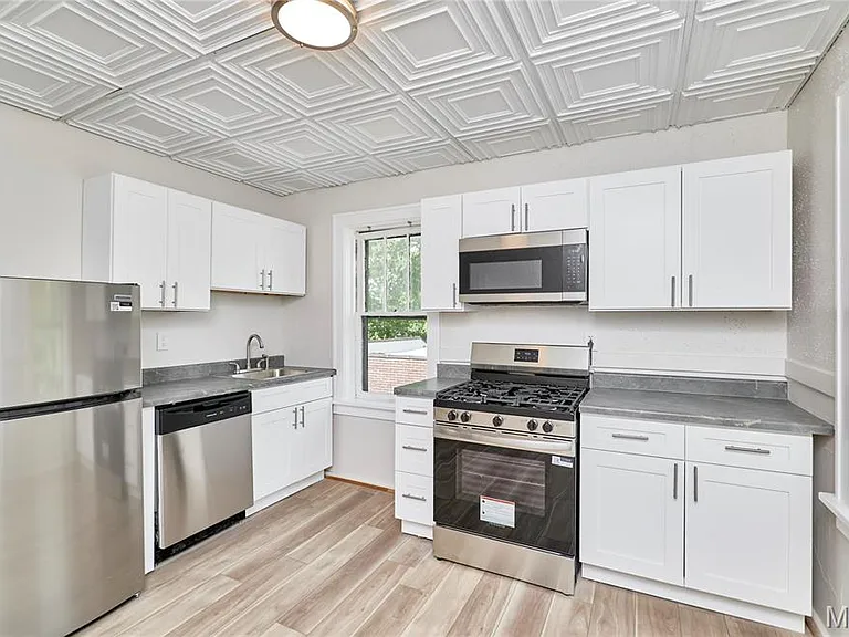 5021 Ray Ave — Photo 11