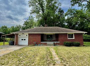 2207 Carolina Ave, Lima, OH 45805