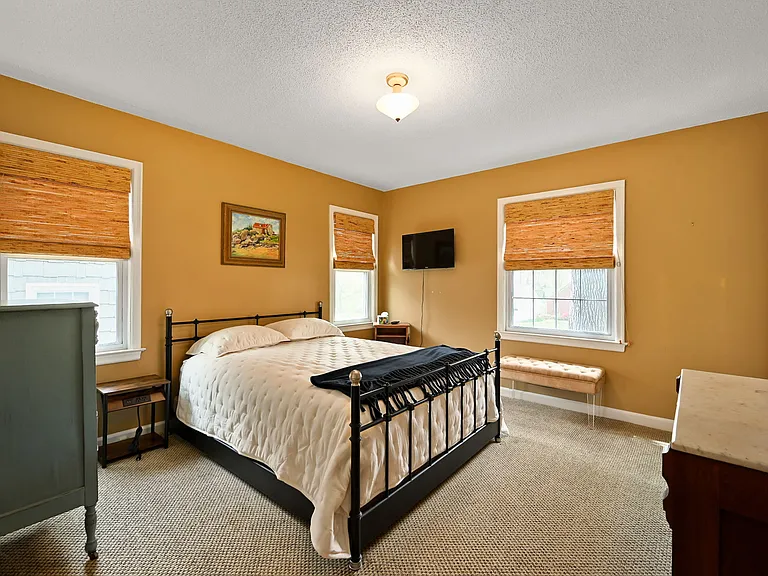 5525 Falmouth Rd — Photo 16