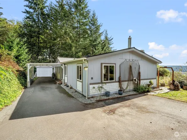 41 NE Admiral Drive, Belfair, WA 98528
