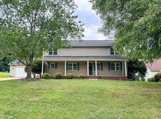 205 Winterthur Dr, Greer, SC 29650