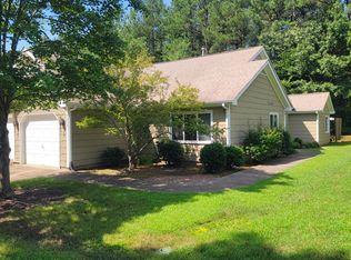 4200 Pin Oak Dr, Durham, NC 27707
