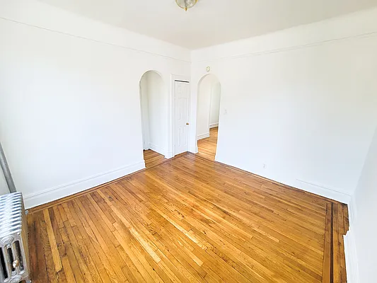 Rented by Premier One Realty LLC | media 9