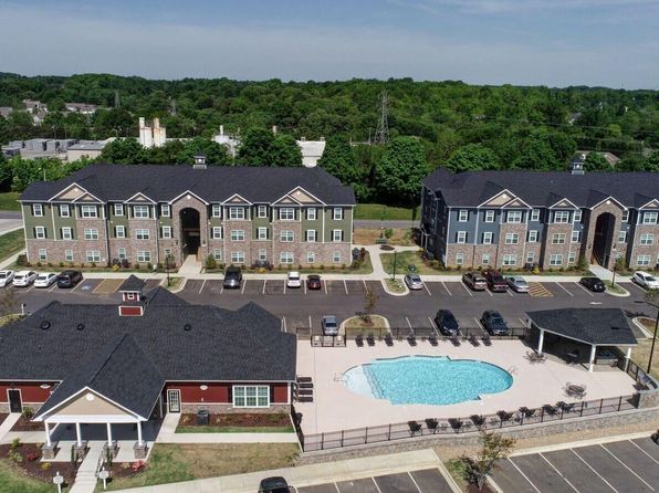1069 Chateau Crossing Dr #301