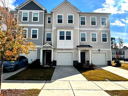 2727 Chert Ln Photo 1