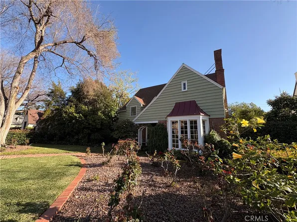 440 W 11th St, Claremont, CA 91711
