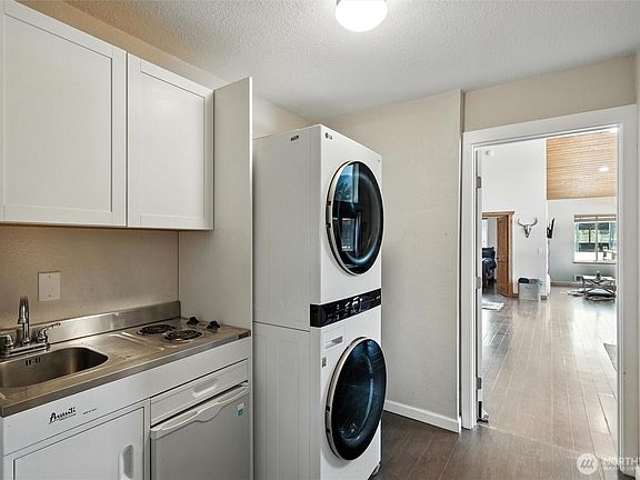 24th image of this home