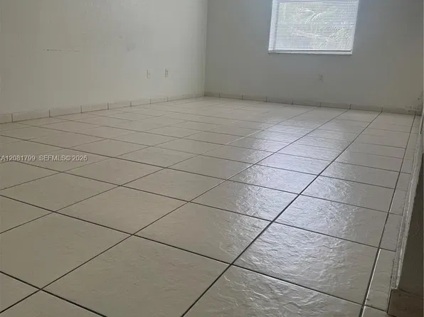 5755 W 20th Ave, Hialeah, FL