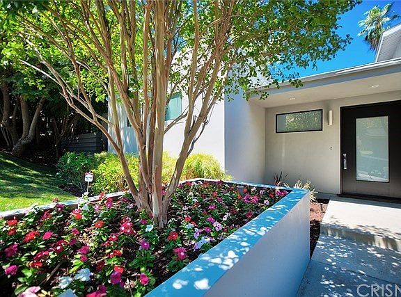 4th image of 10911 Wrightwood Ln