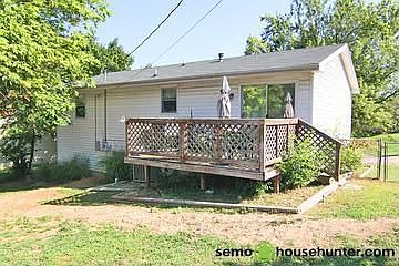 5th image of 425 Berchman St