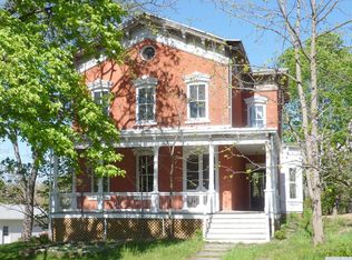 122 North St, Catskill, NY 12414