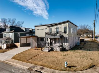 711 S Washington Ave, Fayetteville, AR 72701