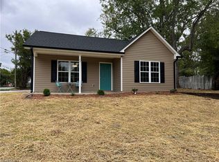 22 Royal St, Thomasville, NC 27360