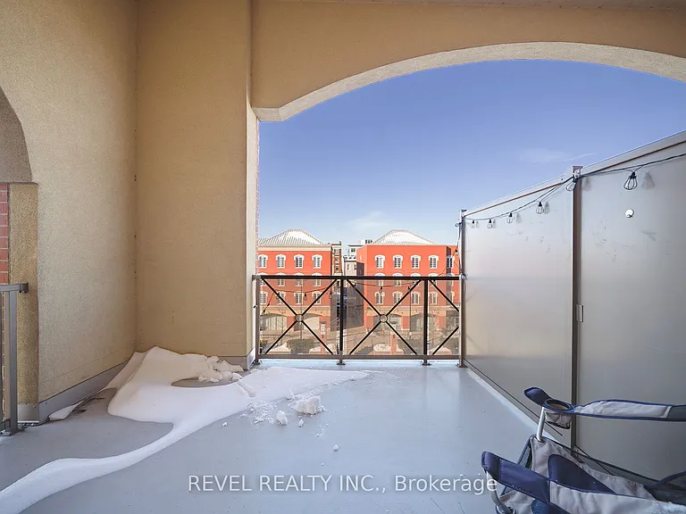 150 Colborne St #407 — Photo 11