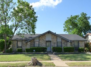 2922 Red Gum Rd, Garland, TX 75044