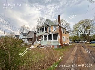 51 Park Ave FLOOR 3, Poughkeepsie, NY 12603