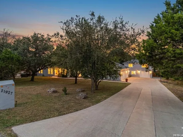21927 PARK VIEW DR, Garden Ridge, TX 78266