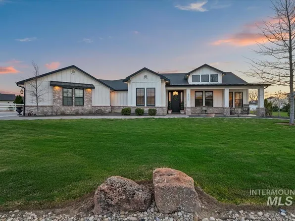 15111 Pinehurst Way, Caldwell, ID 83607