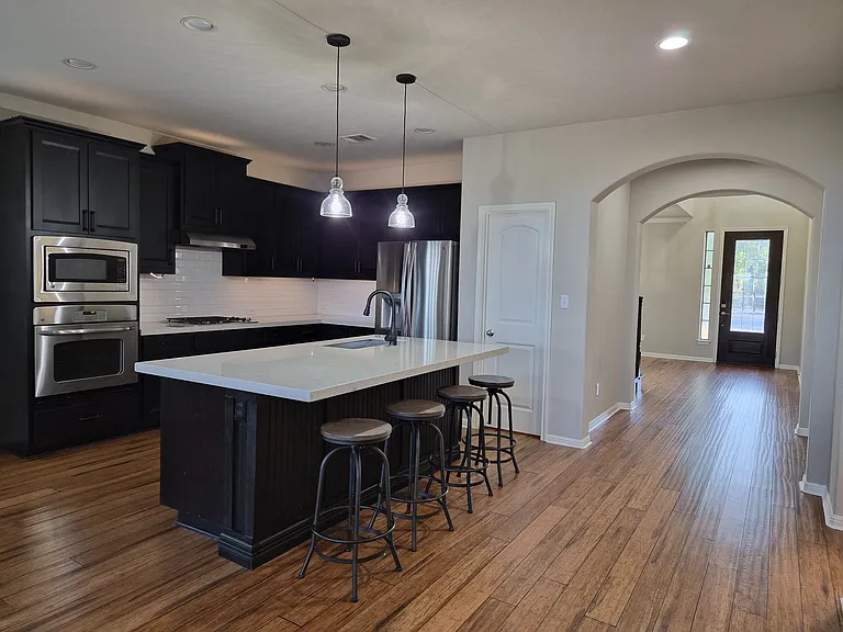 12221 Long Bay Cv — Photo 9