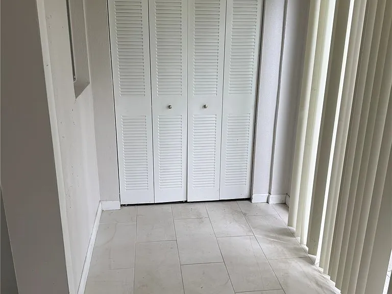 343 Joel Blvd #111 — Photo 13
