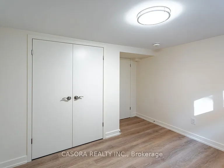 172 Kenilworth Ave S #BASEMENT — Photo 11