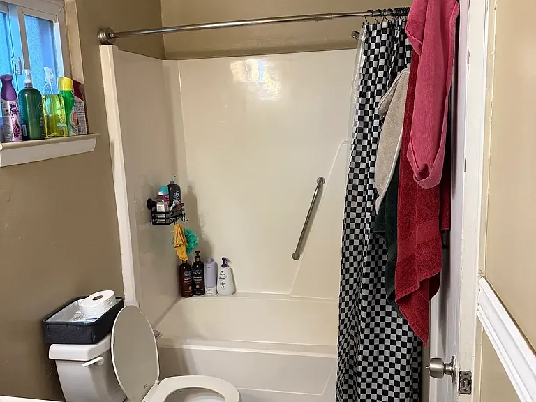 2640 Au Sable Pl — Photo 28