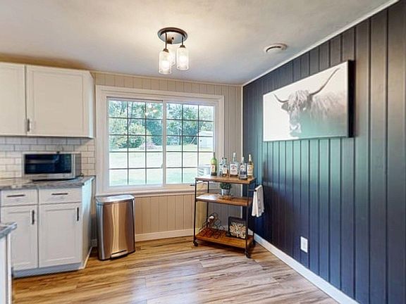4th image of 3944 Stillbrook Dr