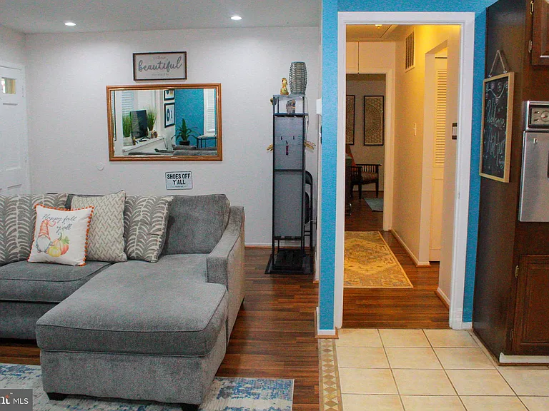 5449 High Tide Ct — Photo 3