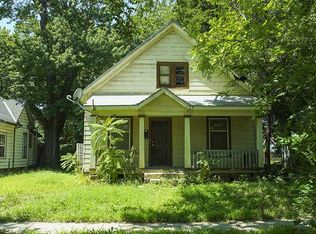 1317 N Jackson St, Hutchinson, KS 67501