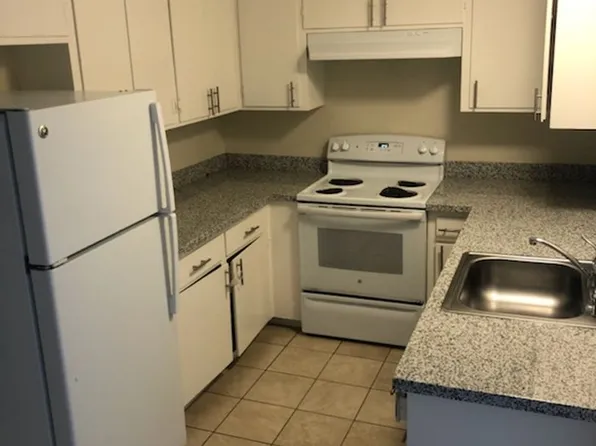 042 - Alberta Apts, 696 Alberta Ave APT 1, Sunnyvale, CA 94087