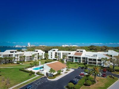 50 Coe Rd APT 325, Belleair, FL, 33756