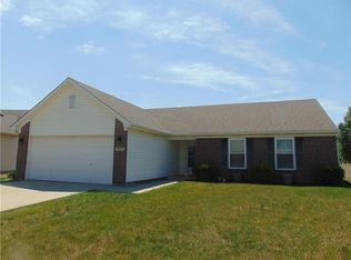 6603 Southern Ridge Dr, Indianapolis, IN 46237