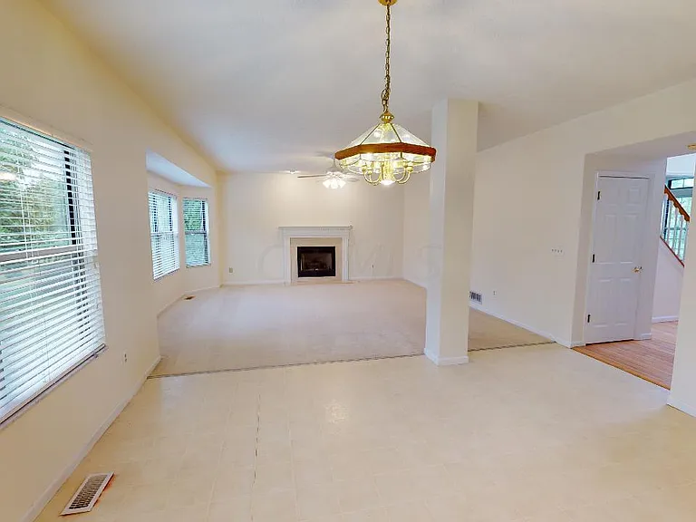 6498 Ringsend Ct — Photo 22