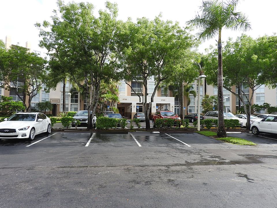 1st image of 9755 NW 52nd St APT 106