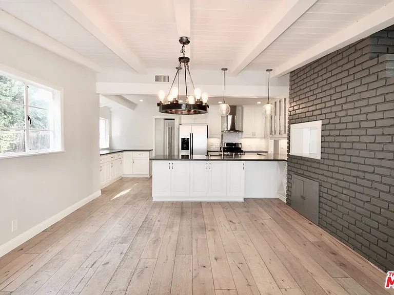 5415 Coldwater Canyon Ave — Photo 27