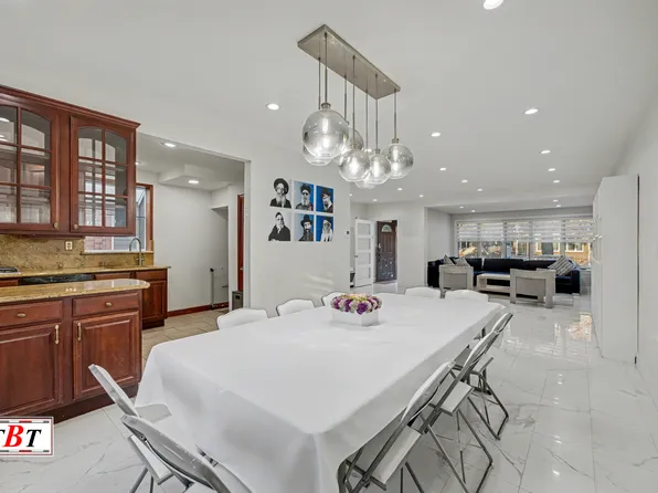 1836 East 27th Street image 7 of 34