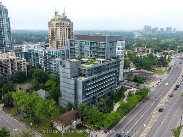 7 Kenaston Gdns #124, Toronto, ON M2K 1G7