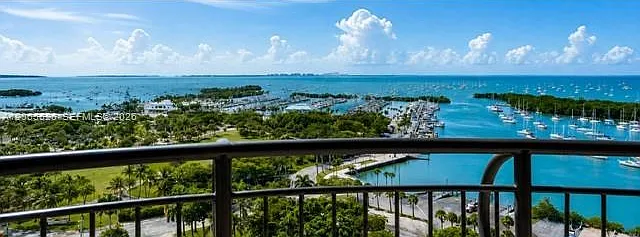 2843 S Bayshore Dr #P4-F — Photo 4