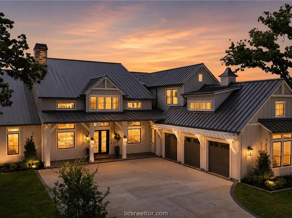 3717 Cooper Ct, College Station, TX 77845