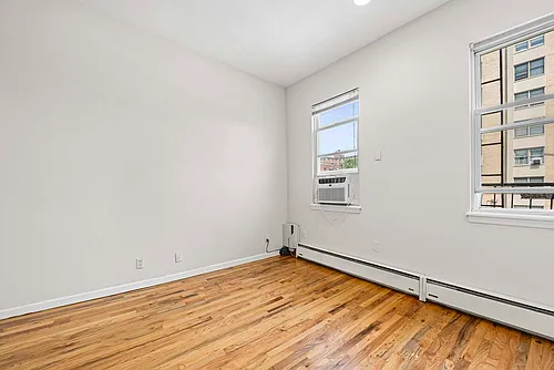 610 2nd St #6 Photo 1