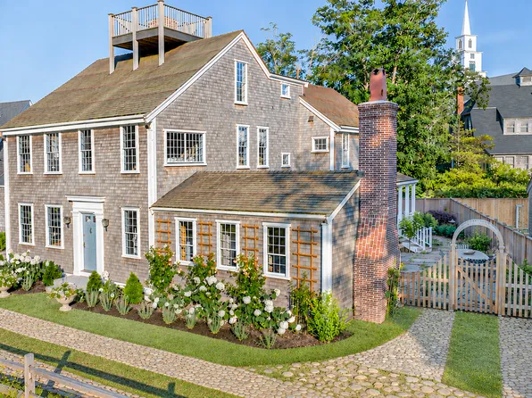 6 Gull Island Ln, Nantucket, MA 02554