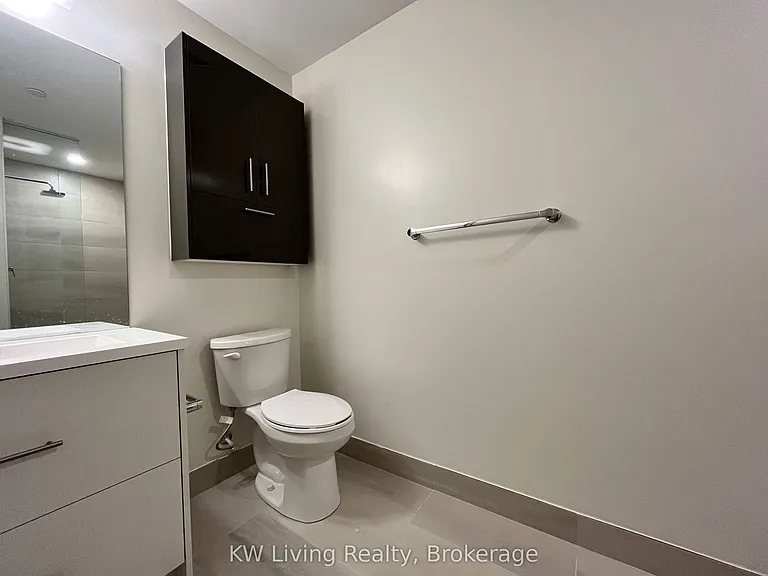 188 Fairview Mall Dr #2206 — Photo 2