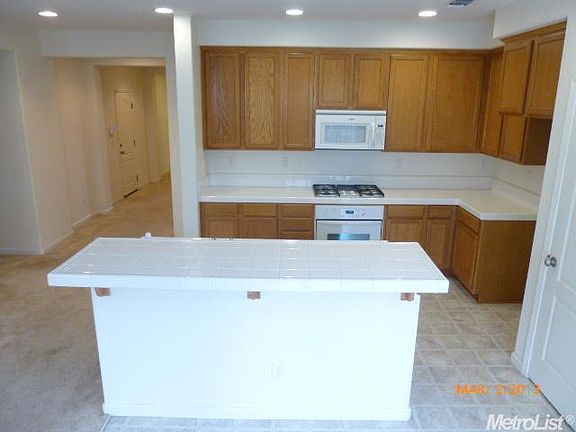 4th image of 2541 Ortiz Ave